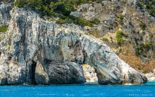 Pobřeží mezi Cala Gonone a Punta Pedra Longa