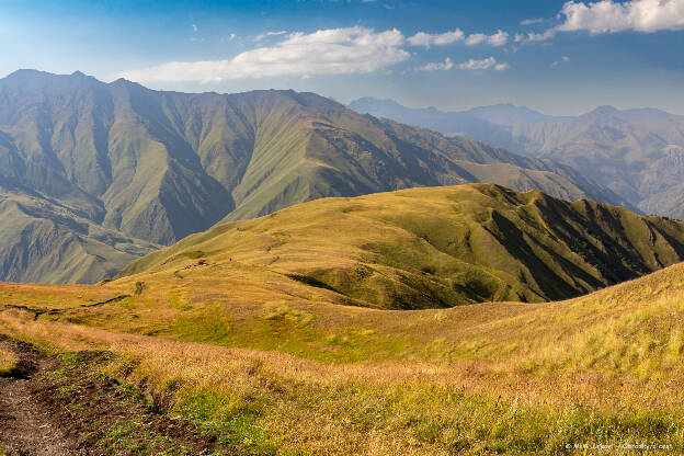 Pohled na Khidotani ridge