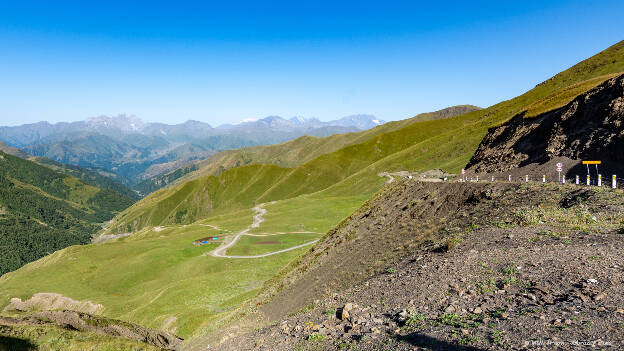 Datvis-Jvari Pass (2677 m)