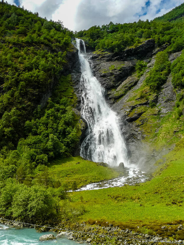 Avdalsfossen