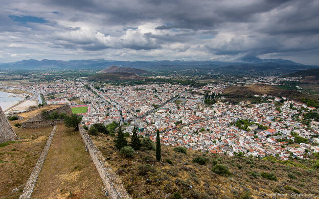 Nafplio z pevnosti Palamidi