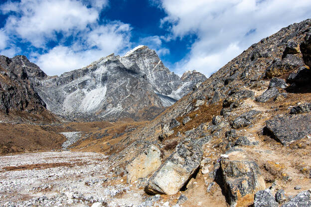 Lobuche (6145 m)